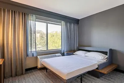 Image de A Place You'll Surely Enjoy! Pet-friendly, Complimentary Parking, Swimming Pool!