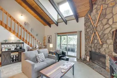 Image de Mountain-View Condo: Walk to Sunriver Resort