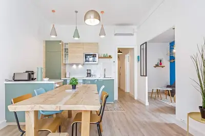 Image de Superbe appartement 70m2 coeur cours Julien Marseille
