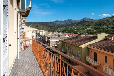Image de Appartement 'La Casa Del Cuore' avec vue sur les montagnes, Wi-Fi et climatisation