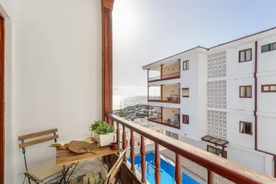 Image de Appartement de vacances 'Martimar Candelaria' avec vue sur la mer, piscine partagée et Wi-Fi