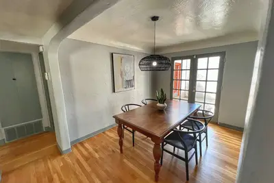 Image de Charming 2-bedroom house in fabulous Nob Hill Albuquerque with WiFi, Ac