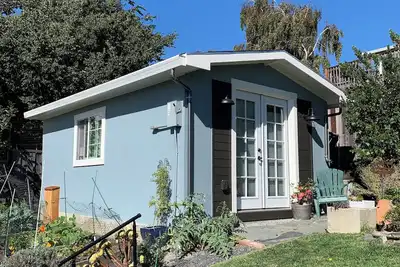 Image de Tranquil garden cottage with WiFi in San Pablo