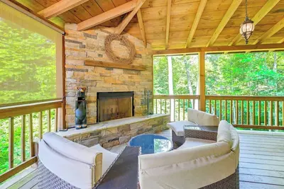 Image de Charming 3-bedroom cottage Cashiers fiber WiFi w/1, 200 sq ft outdoor space