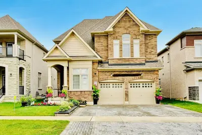 Image de Cozy, warm and inviting Oasis\n2BRM | 1 Bathroom | Kitchen