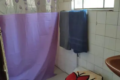 Image de Abrace a Simplicidade Neste Lugar Tranquilo e bem Localizado