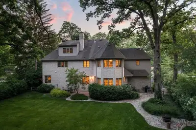 Image de Spacious 5-bedroom house in nice Naperville with WiFi, fitness room