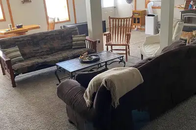 Image de Year-round 3-bed Lodge sleeps 10-12! Large Living room, Orv Trails, WiFi, Ac.