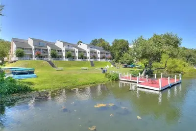 Image de Spacious 3-bedroom apartment in charming Austin with WiFi, Ac.