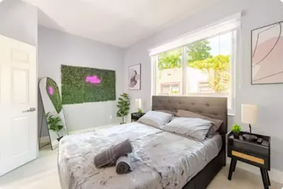 Image de central Miami home near Wynwood, Downtown, Midtown, Design District, little havana