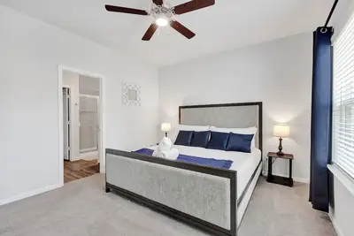 Image de New - 3 bed 2 Bath house in Magnolia with Fast Wifi- Garage Parking