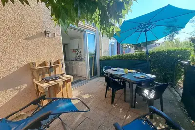 Image de Apt Rdc avec accès direct plage, grande terrasse, cuisine équipée, Parking