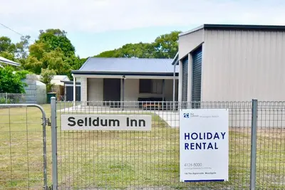 Image de Seeking Tranquility? This Holiday Home is Perfect for Families & Fishing.