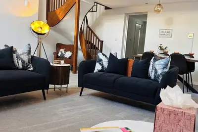 Image de Truro's Hidden Gem! St Mary's Mews