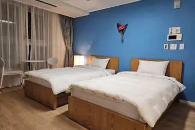 Image de 2 minutes run to the beach, renewal 1-bedroom apartment in charming Busan WiFi