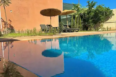 Image de Charmante Villa avec Grande Piscine Privée à Marrakech