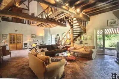 Image de Gîte de charme, bénéficiant d’un calme absolue et d’une nature généreuse.