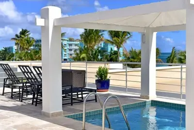 Image de Charming upscale 3-bedroom condo with private pool in brilliant Dawn Beach.