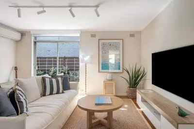 Image de Luxe-Coastal Balmoral Townhouse\n