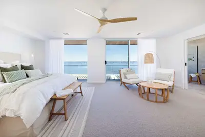 Image de Luxury Lake House Sum