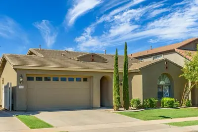 Image de Arizona-Style 3 bedroom Hideaway - Gated East Mesa Oasis