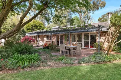 Image de Elmwood, Your Private Garden Retreat Minutes from Berry