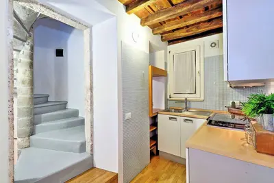 Image de Parione Charme - Une Chambre Appartement, Couchages 4