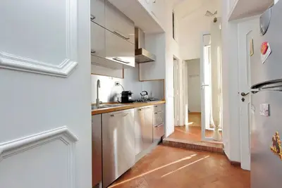 Image de Charming Minerva - Deux Chambres Appartement, Couchages 4