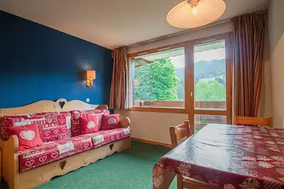 Image de Appartement 2 pièces proche pistes avec balcon, animaux acceptés