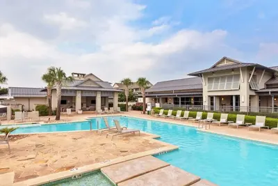 Image de Landing at The Green at Plum Creek - 1 Bedroom in Kyle