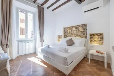 Image de Pantheon House by Varental