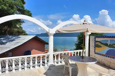 Image de Playana - Cozy beach cottage located in frontsea Azorean Villa - Nature & Beach