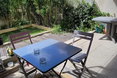 Image de T2 à 8 minutes à pied de la mer