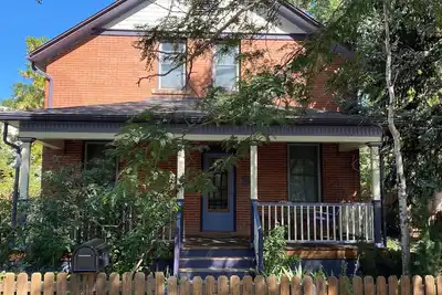 Image de Historic clean home walkable to University and Pearl St.