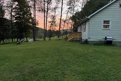 Image de Charming 2-bedroom house in Tiona with sunset views and everything you need.