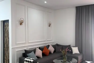 Image de À 10 minutes de l'aéroport, la Villa Michlo est idéale pour les familles