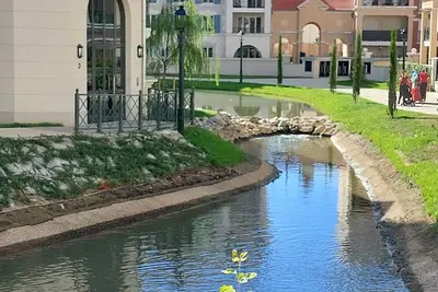 Logement entier F2 meublé très lumineux et cosy- Le Plessis-Robinson, France