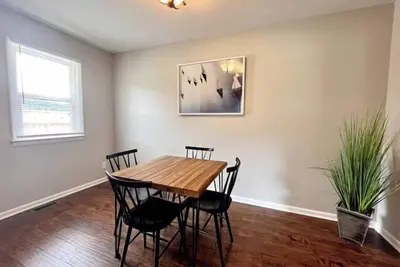 Image de Cheerful 2 bedroom home close to Cave Run Lake\n\n