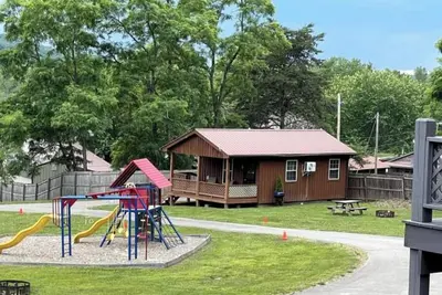 Image de Modern A-Frame Cabin By Cave Run Lake - Sleeps 11! \n\n