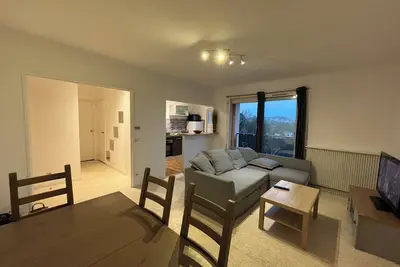 Image de Appartement spacieux et lumineux \nVue dégagée