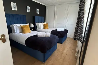 Image de Lovely 3 Bedroom Contractor House Stevenage l Sleeps 6 l Free Parking & Wifi