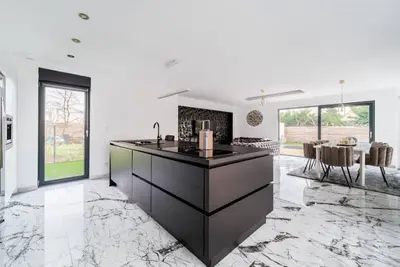Image de Villa a proximité de la Suisse et de l’Allemagne