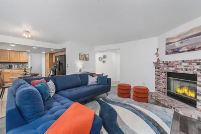 Image de New! Modern 4br walk to Reno-Sparks Conv Center, Atlantis Casino & shops