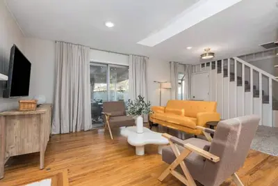 Image de Riverside Haven with Home Theater sleeps 8