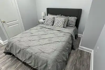 Image de Spacious 2 Bedroom, 1 Bathroom Luxury Apartment
