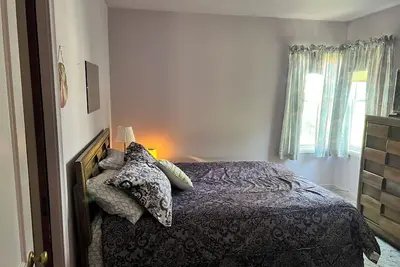 Image de 3-bedroom house in wonderful Glasgow with Ac, WiFi two blocks from Event Center.