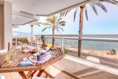Image de Rives d'Azur Apt, Menton, France