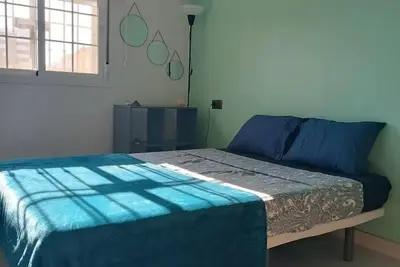 Image de Charming 2-Bedroom Apartment in Malaga Center: Modern Comfort, Prime Location