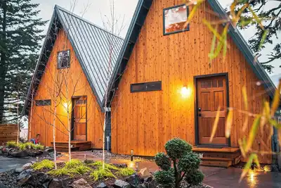 Image de ArtBliss Iii: River Views, Soaking Tub, Firepit