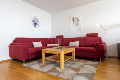 Image de Vacation apartment Weserblick. Close to the harbor and beautiful view.